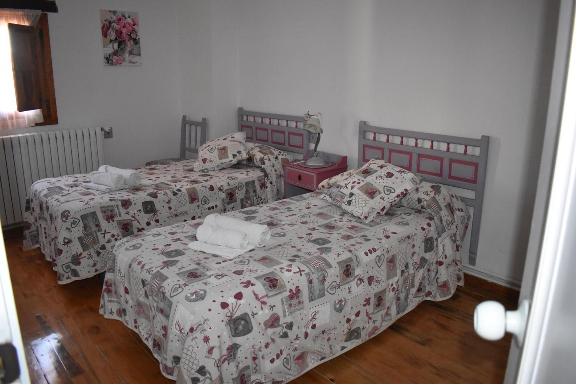 Casa Rural La Endrina Terriente Esterno foto